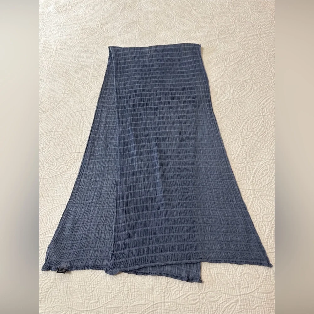 Tesoros Blue Crinkled Silk Cotton Scarf Gauzy Lightweight Beachy Coastal 64